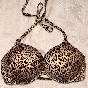 Victoria’s Secret bikini push-up bra